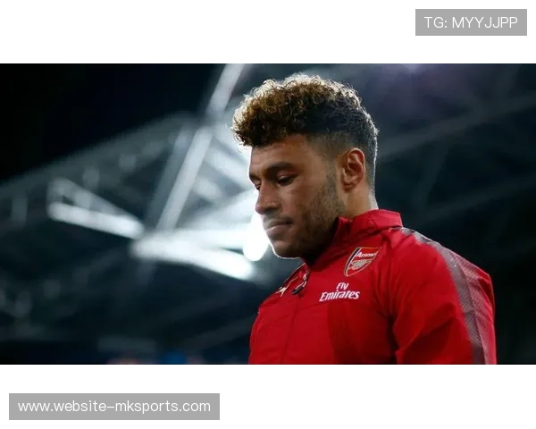 凯尔特人有意前阿森纳利物浦中场张伯伦，球员目前自由身